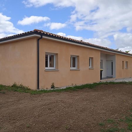 La Villa Des Muriers Tres Spacieuse Dans Un Environnement Calme Malause Exteriör bild